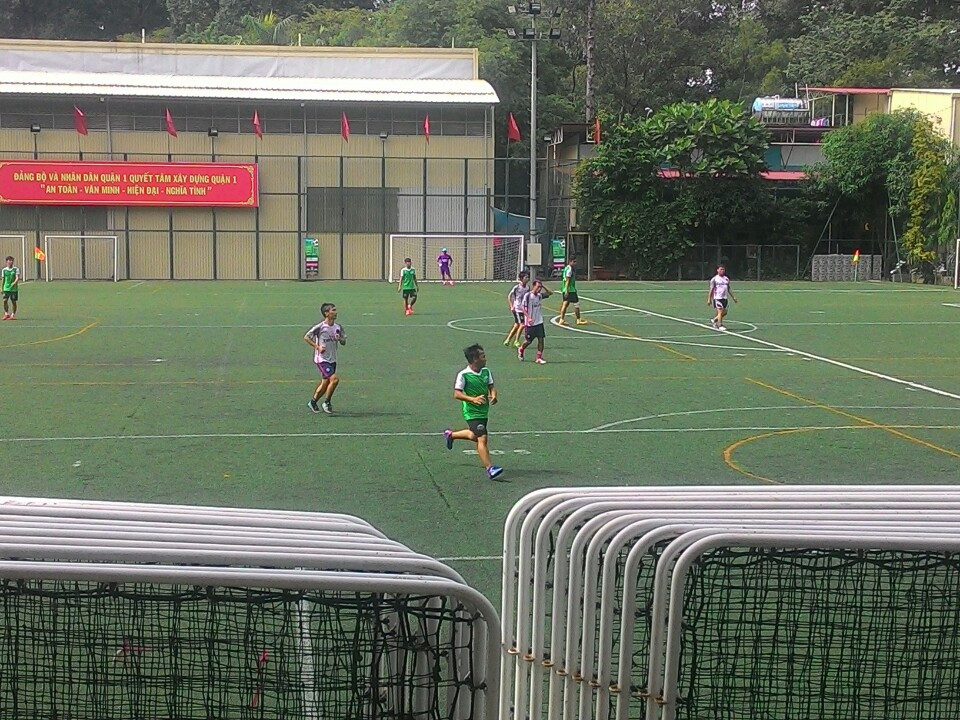 Lượt thi đấu vòng 3 bảng B giải bóng đá YBA 2016