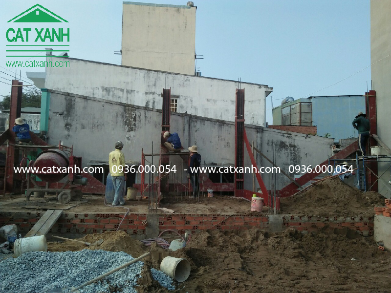 Thi công đổ bê tông tầng 1 nhà cô Bạc quận 9