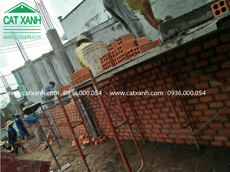 Thi công đổ bê tông tầng 1 nhà cô Bạc quận 9